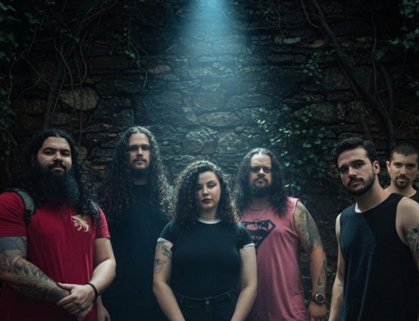 Indjent transforma caos cotidiano em seu novo single e videoclipe