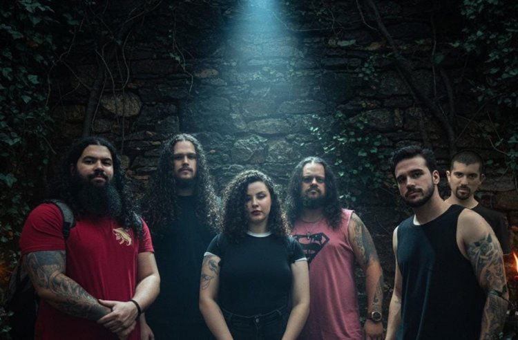 Indjent transforma caos cotidiano em seu novo single e videoclipe